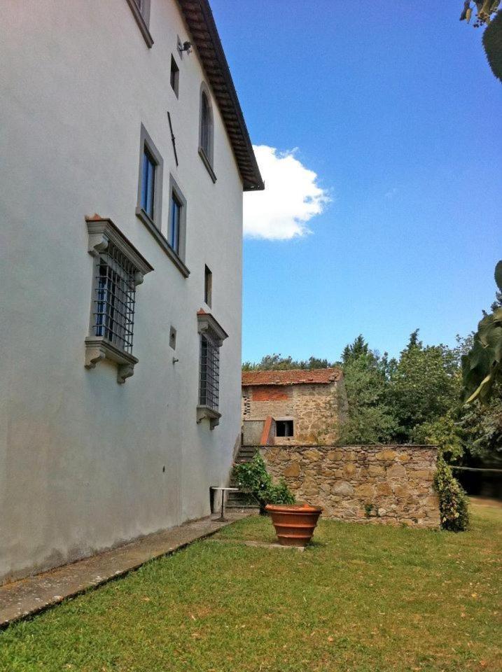 Agriturismo Il Palazzaccio Vila Galliano Exterior foto