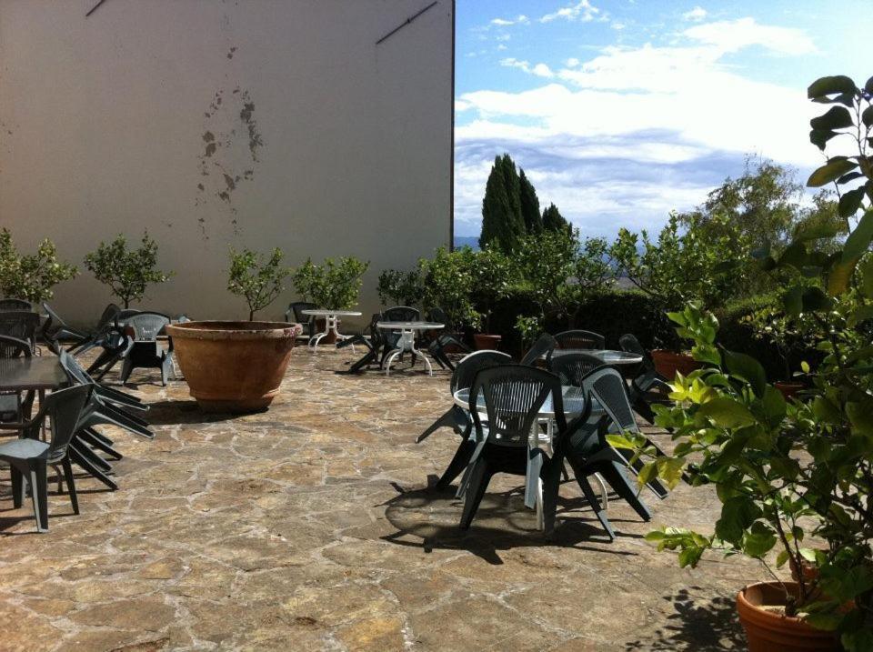 Agriturismo Il Palazzaccio Vila Galliano Exterior foto